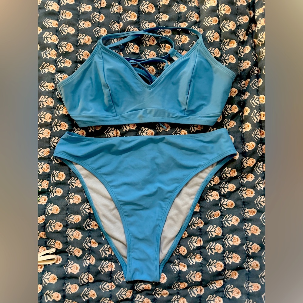 CUPSHE brand high wasted, high cut bikini set, size large